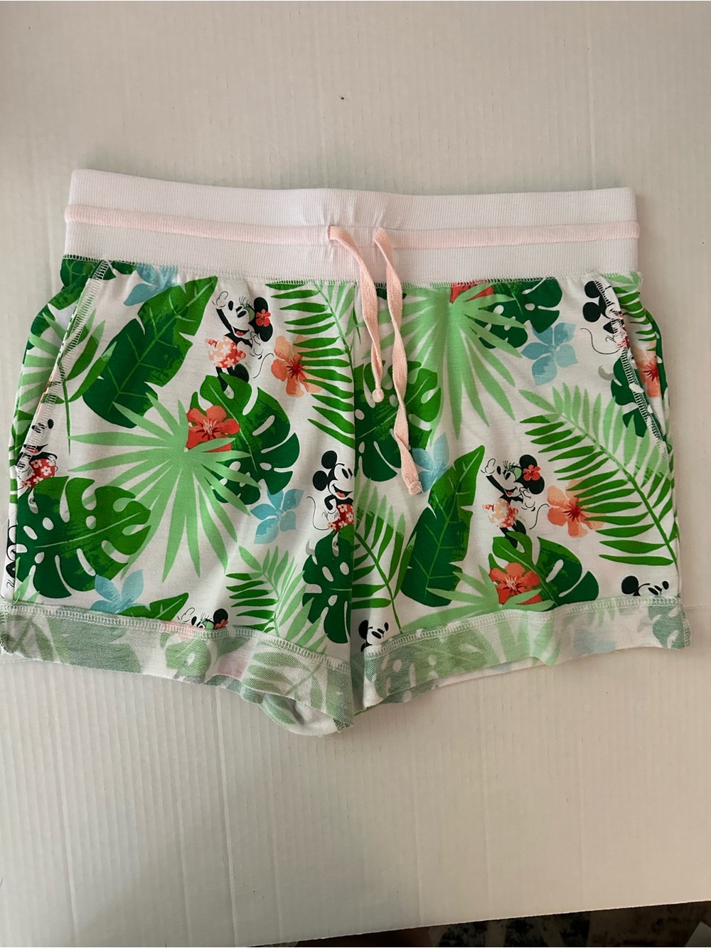 Disney Small World Mickey Minnie Tropical Cover Up Shorts Women M Palm Floral